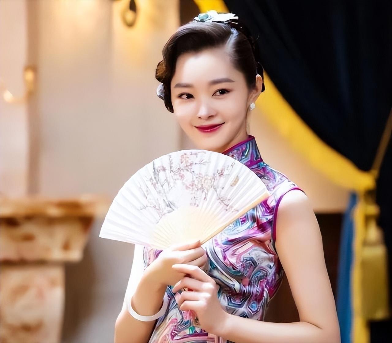 善恶终有报如今34岁无人敢娶的宋轶已经活成了一个笑话