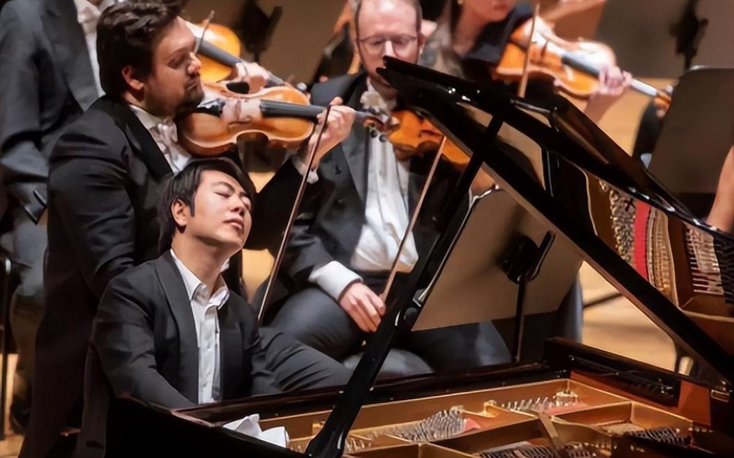 钢琴王子郎朗的悲惨世界父母望子成龙差点逼疯郎朗