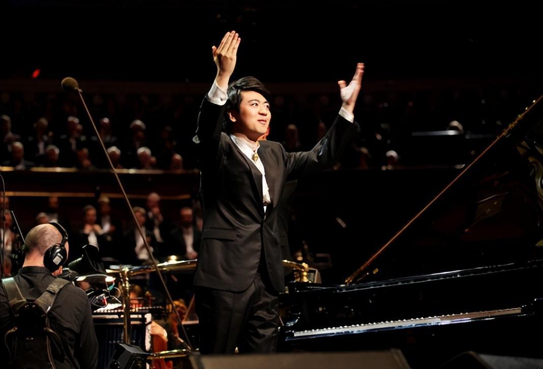 钢琴王子郎朗的悲惨世界父母望子成龙差点逼疯郎朗