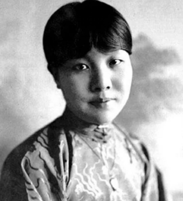 他在广州任职的岳父立马往闽侯给女儿陈意映递信,林家为逃避官府追捕