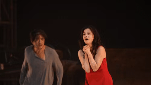 宝藏大叔陈明昊落魄的骑电动车参加同学聚会如今怎样了