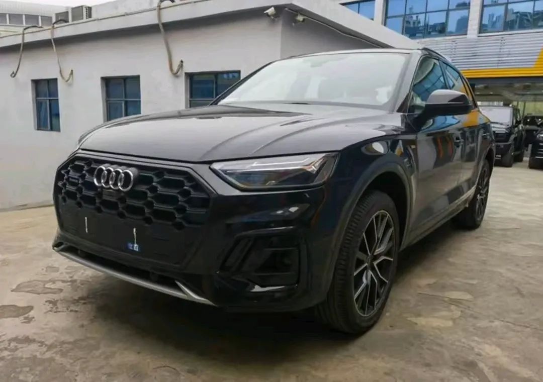 一线豪车奥迪q5l裸车价跌到27万,应对比亚迪,小米,华为内卷