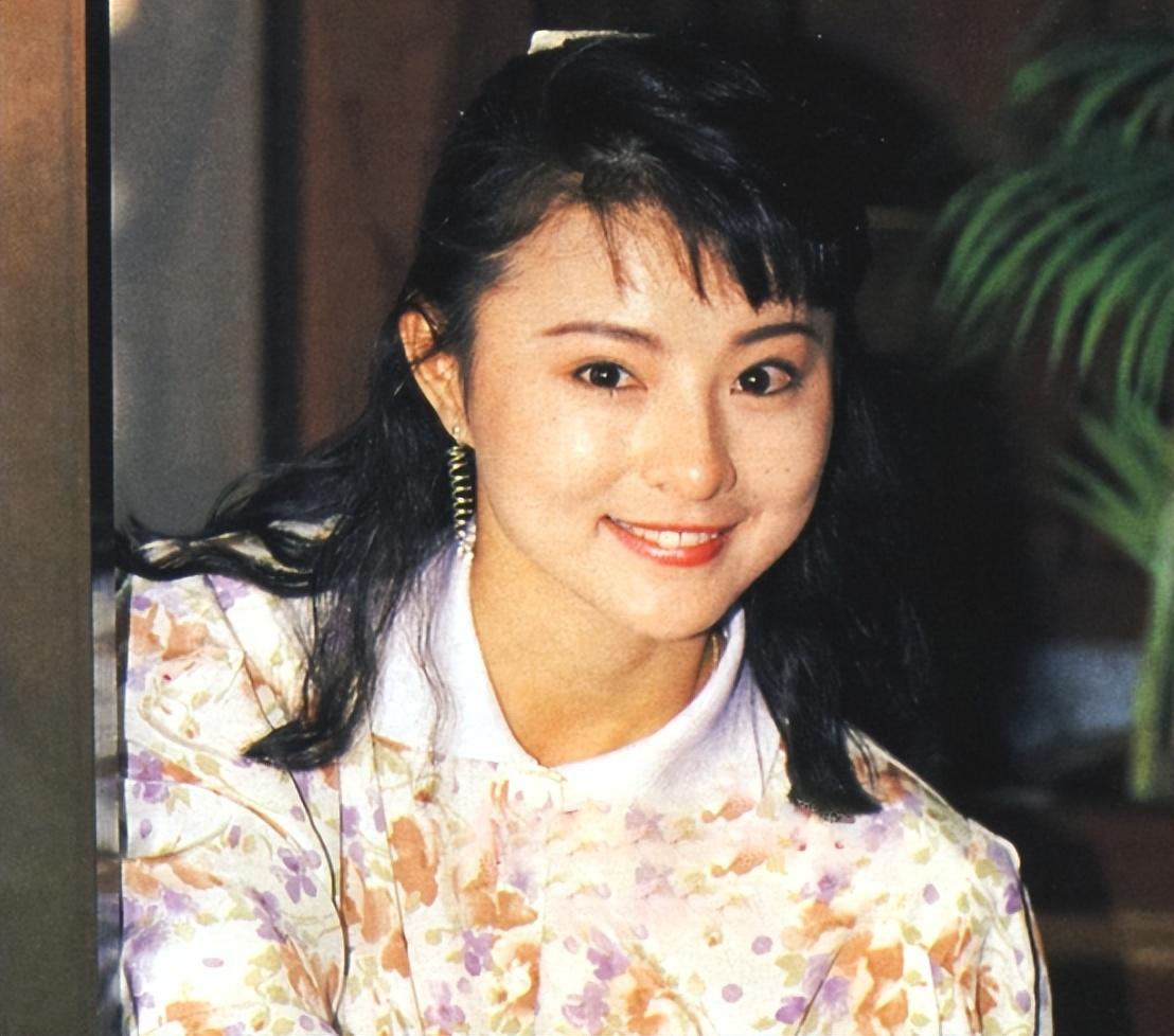 郑佩佩:邵氏第一打女