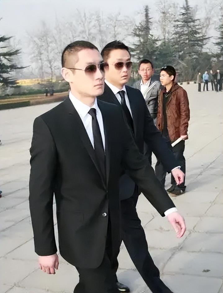 泡女星拼资产持枪械曾经张狂的京城四少13年后纷纷现原形