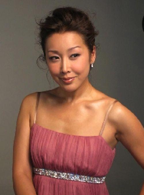 孙悦嫁大9岁二婚富豪生冠军儿子如今的她证明李健没说错