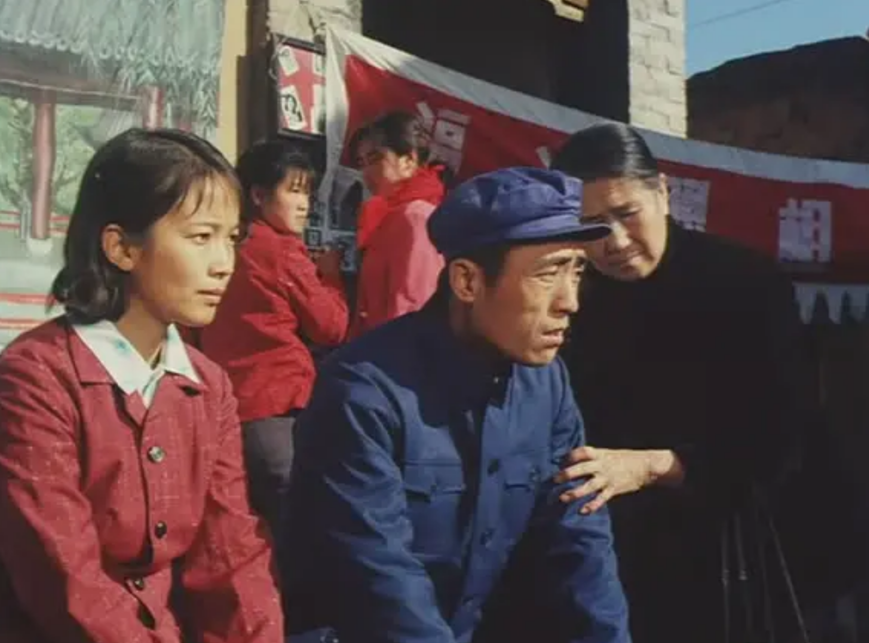 1984年,吕丽萍从中央戏剧学院表演系毕业,然后被分配到上海电影制片厂