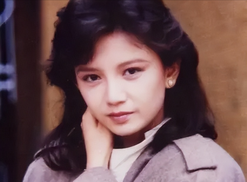 事实证明61岁久居日本的丁克一族梁朝伟早已选择了另一种人生