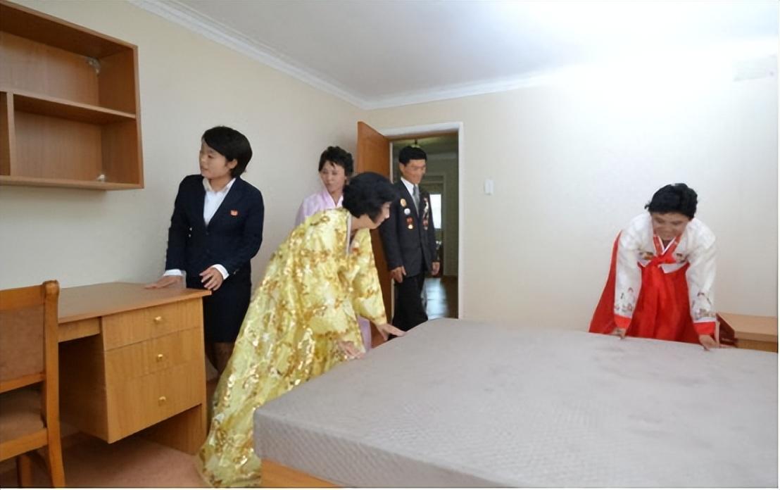 一万块人民币到朝鲜能生活多久答案很多人不相信