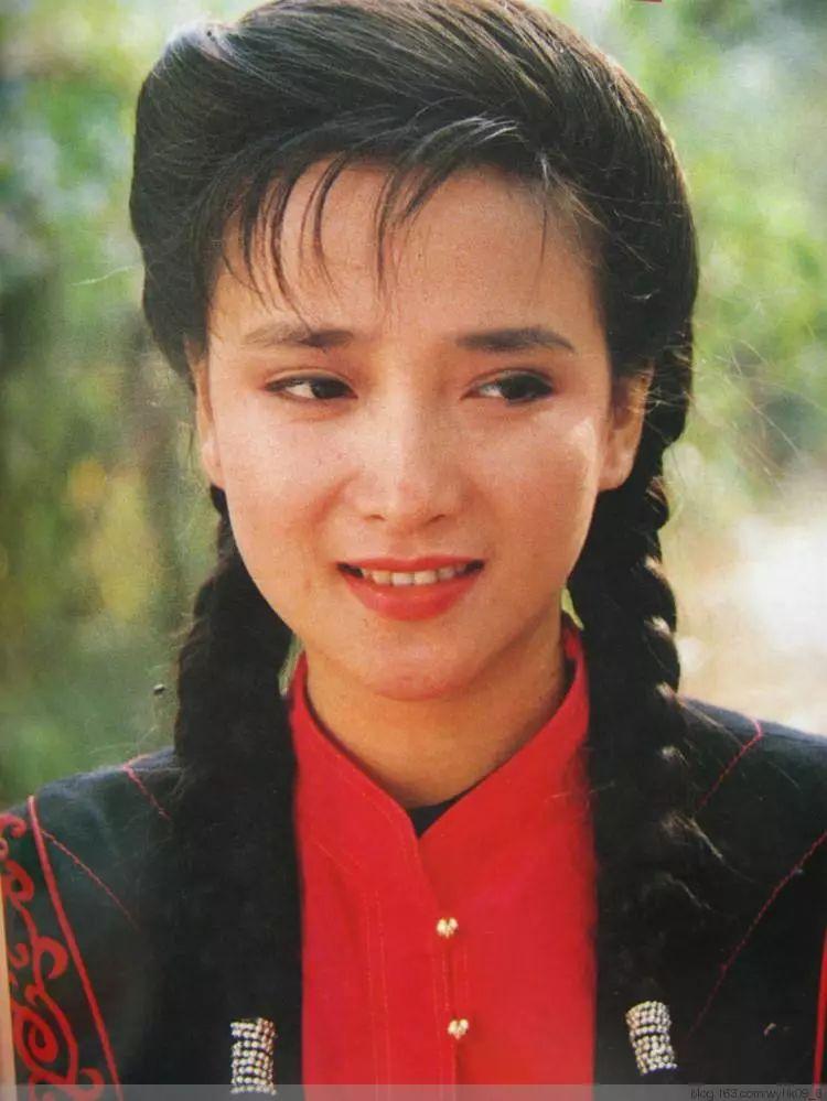 回顾唯一演遍四大名著的何晴和许亚军离婚得脑瘤后怎样了