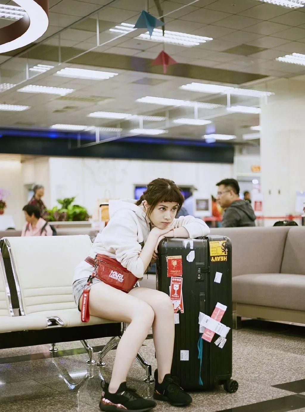 回顾她是平民天后周星驰找她演柳飘飘爆红3年便销声匿迹