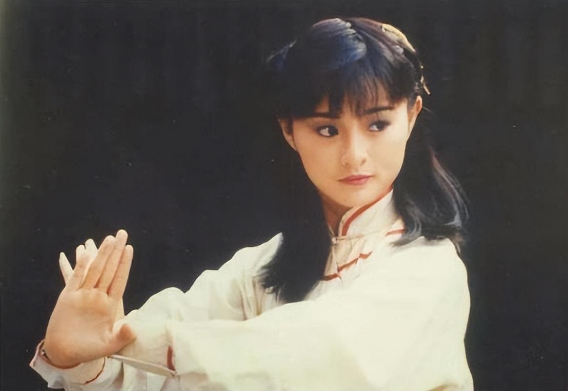 看着柔弱却有真功夫的6位女星明明可以靠脸吃饭偏要拼拳脚