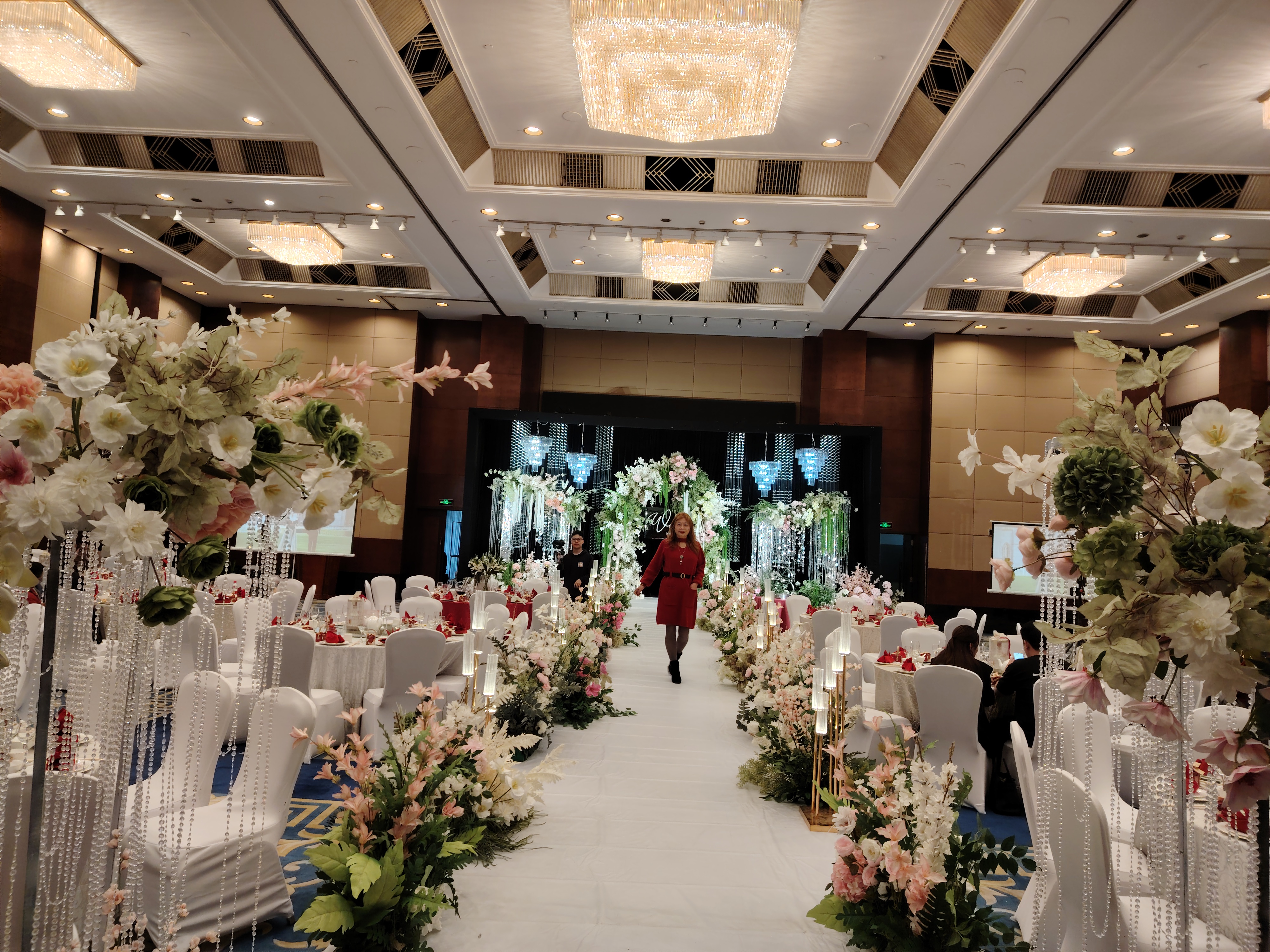 或者问我结婚了没?