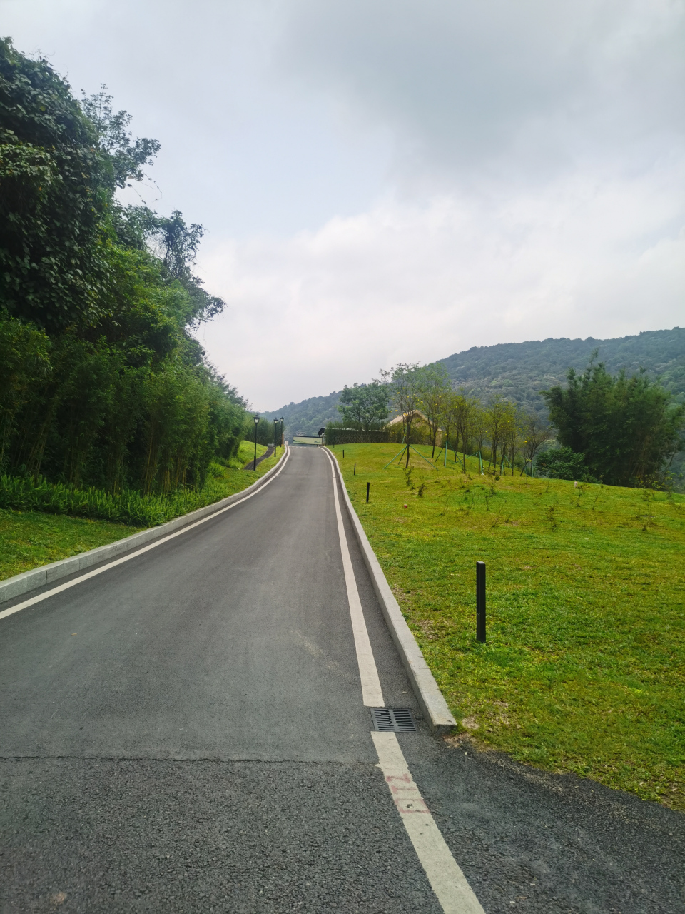 广州市萝岗水声水库大坝