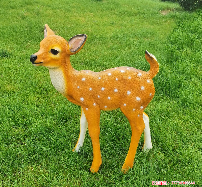 玻璃钢动物梅花鹿雕塑 草坪仿真装饰品