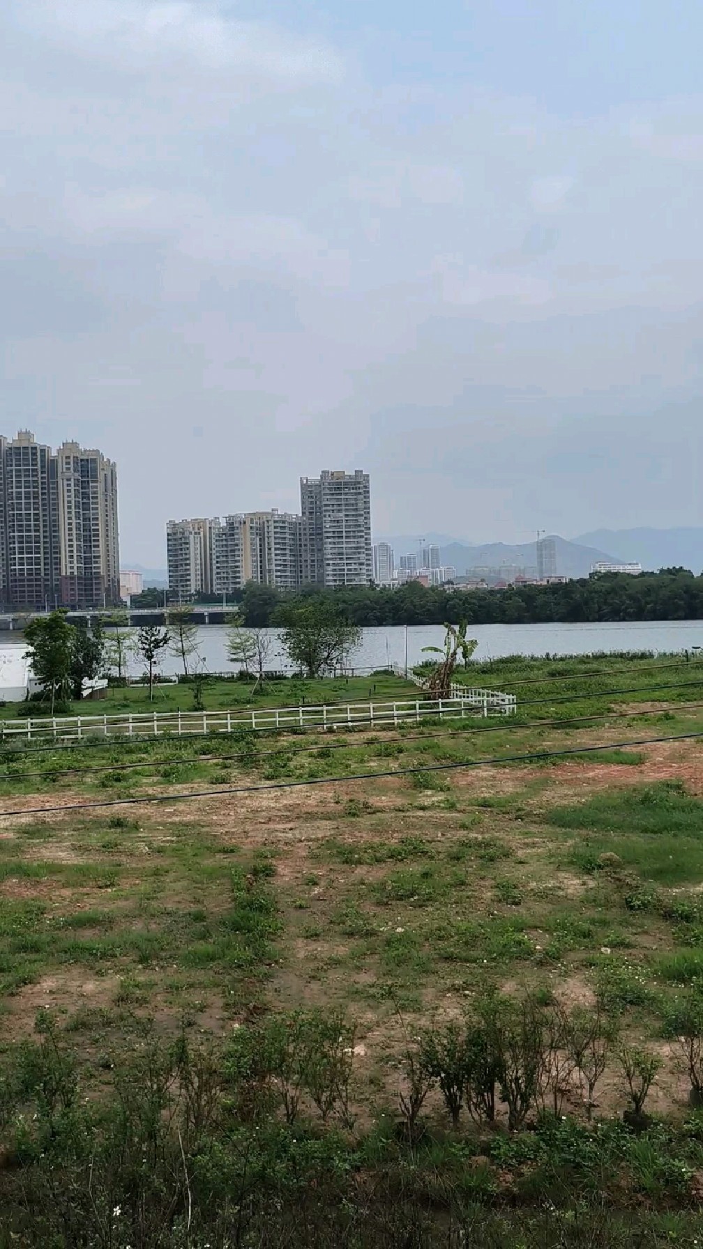 春游广东肇庆四会大沙镇飞鹅岭森林公园,绥江公园,有点变化-度小视