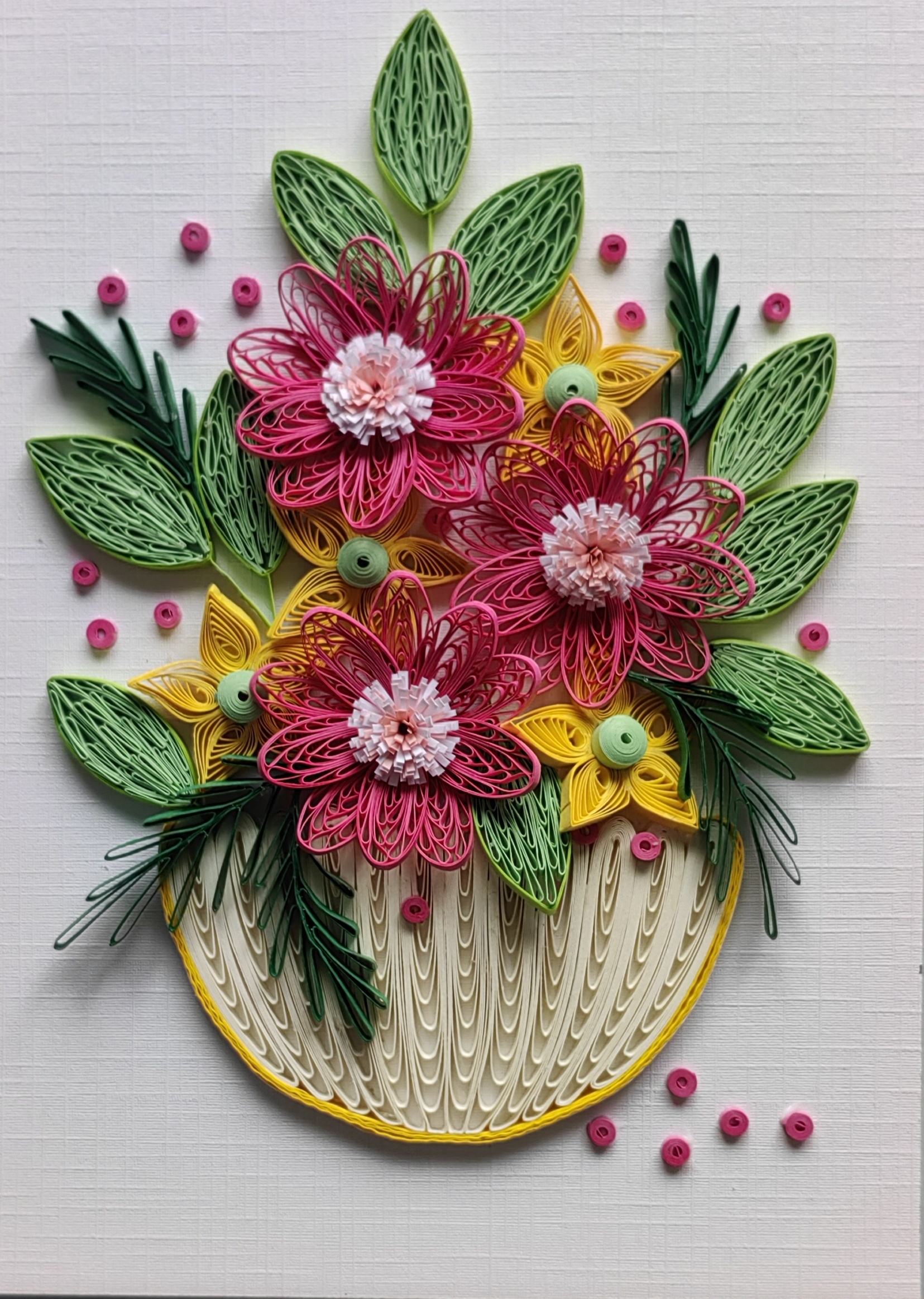 辽宁省锦州市太和区新民乡中心小学赵艳菊衍纸作品