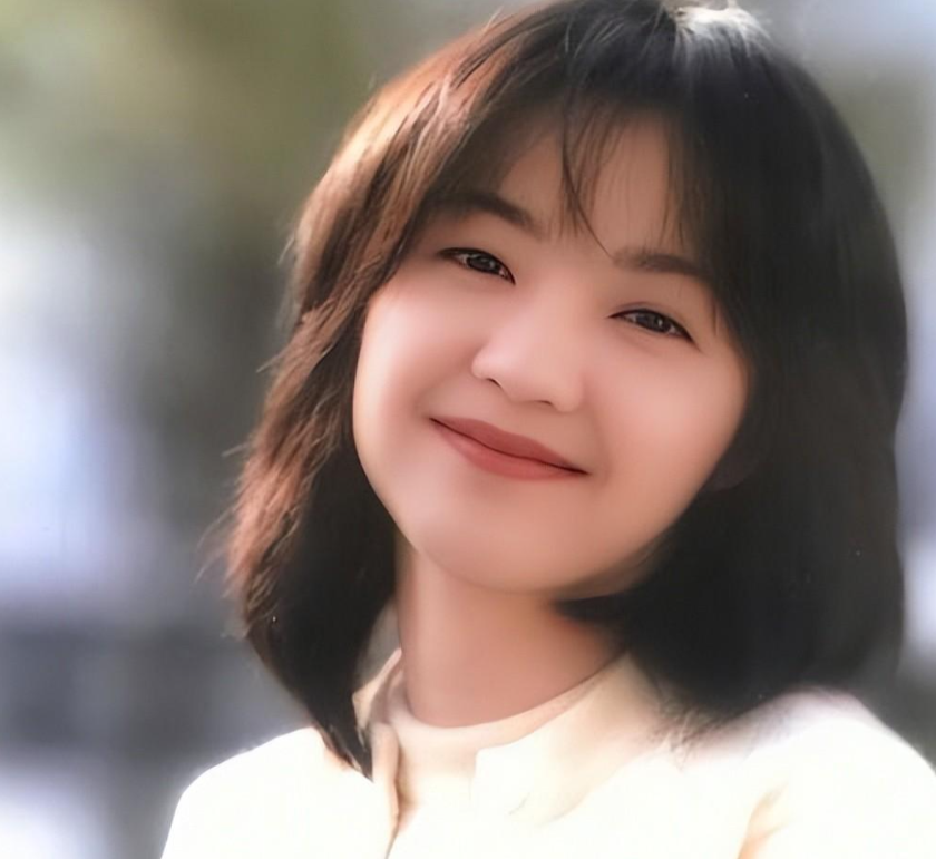 回顾盘点一下华语乐坛八大殿堂级女歌手你觉得前三应该排谁