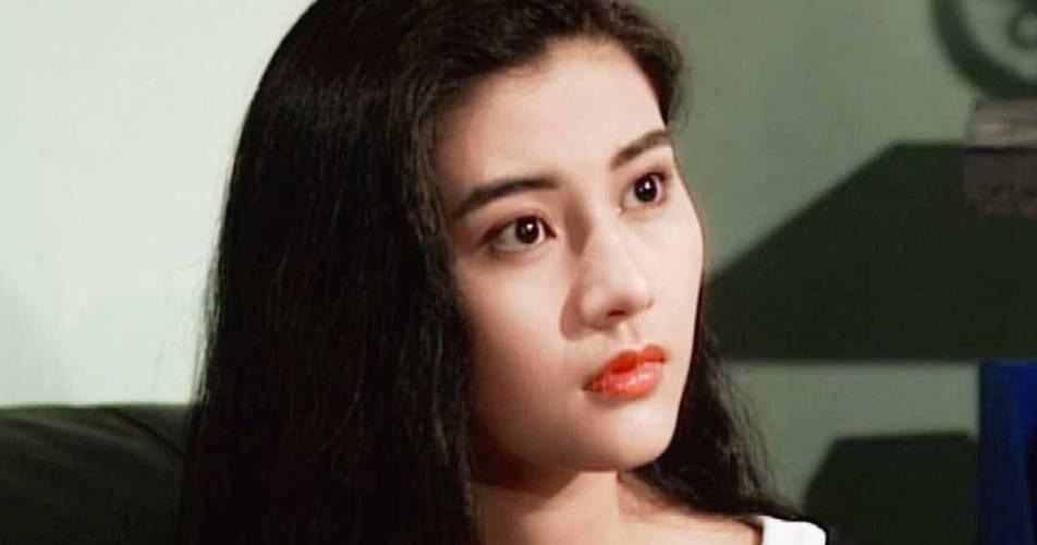 李嘉欣算不算顶级大美女看她和林青霞王祖贤等人的合照就知道了