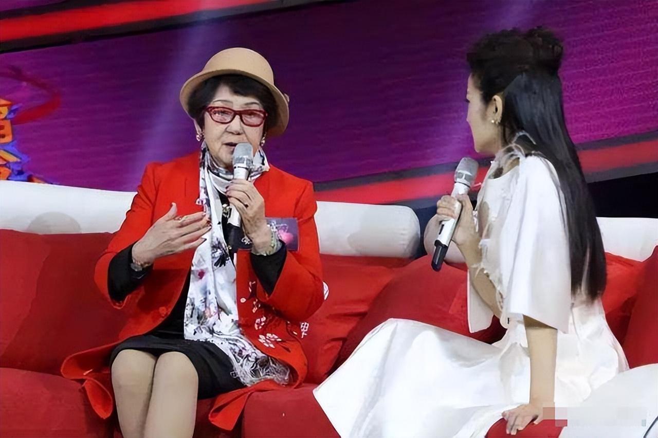 吴胜明沦陷了,她以为自己遇到了真爱,但其实,是张思源遇到了"真·提款