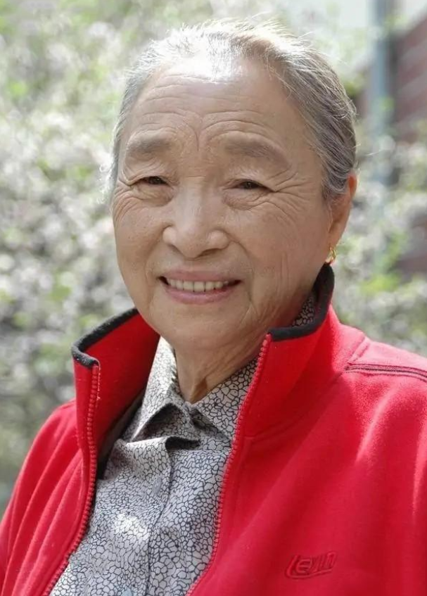 名气程度可以和张少华并肩.