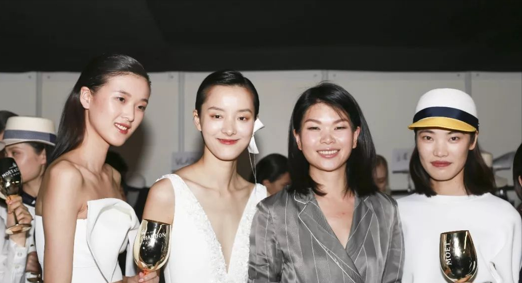 6位初代国模告诉你中式审美里的高级脸从来都是浓眉大眼