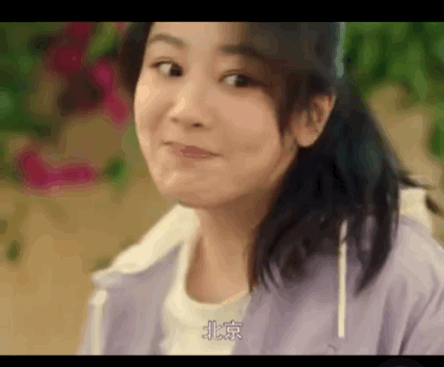 瞪眼,摇头,随时要崩的表情."杨紫的演技是不是被过分高估了?