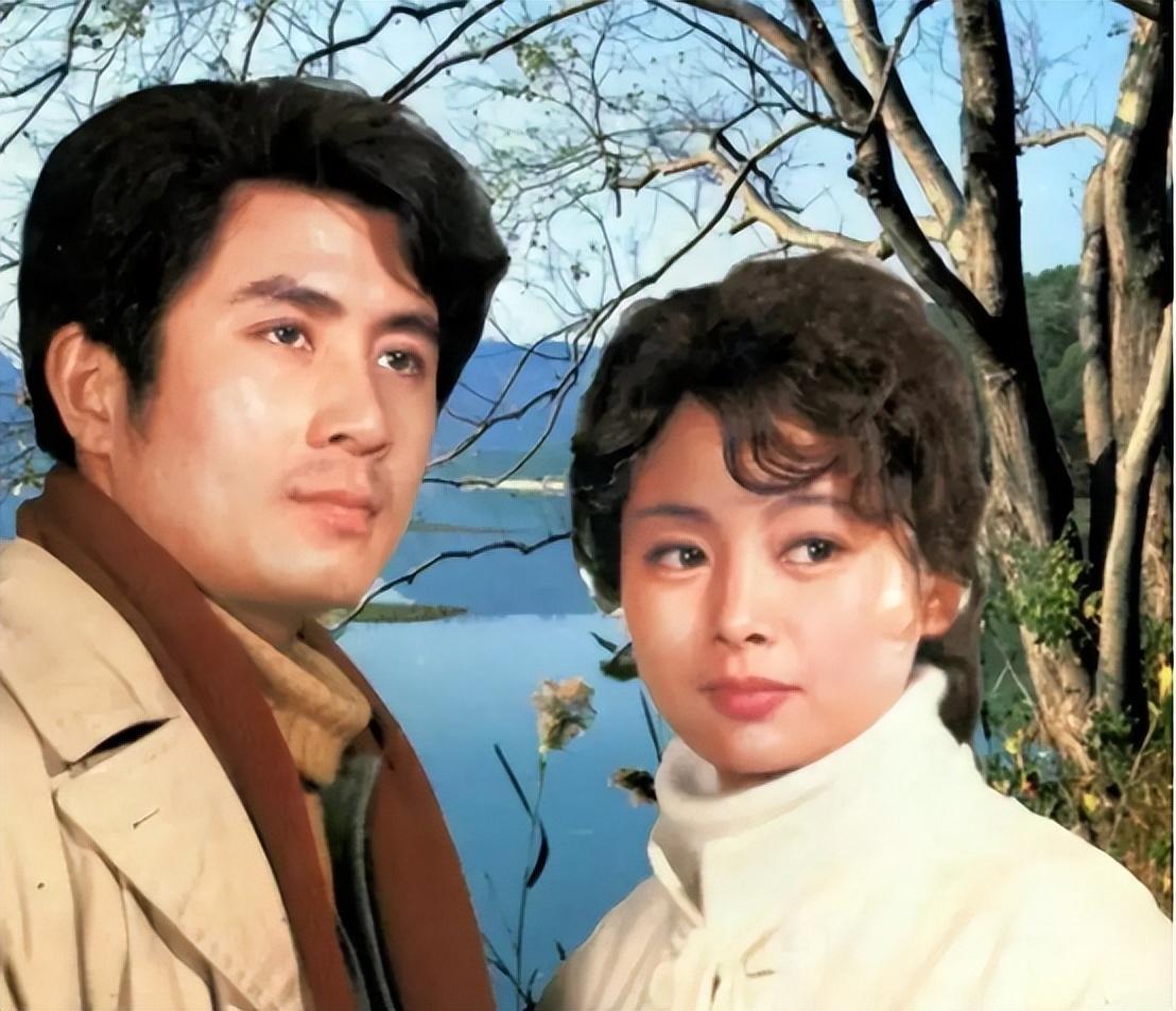 张建亚希望妻子留在国内发展事业,但张瑜执拗的认为出国对她大有益处.
