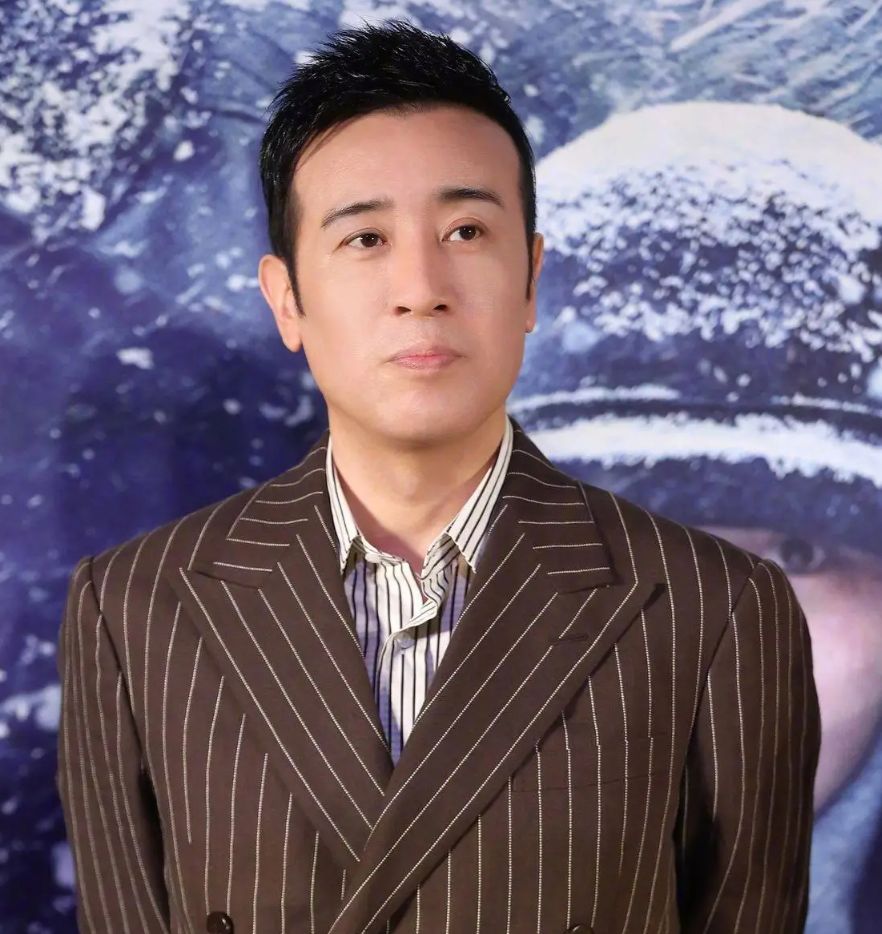 演员于和伟我这辈子最正确的决定就是与平凡妻子厮守终生