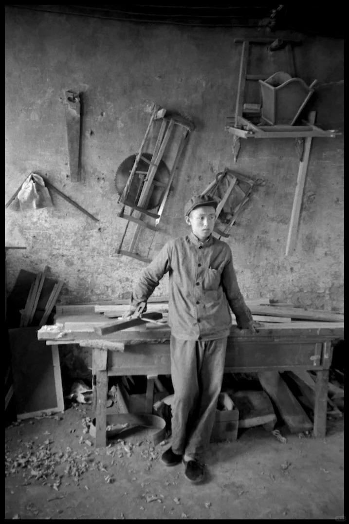 28年前我嫌弃邻村丑姑娘发小高兴娶到家如今两人现状令人唏嘘