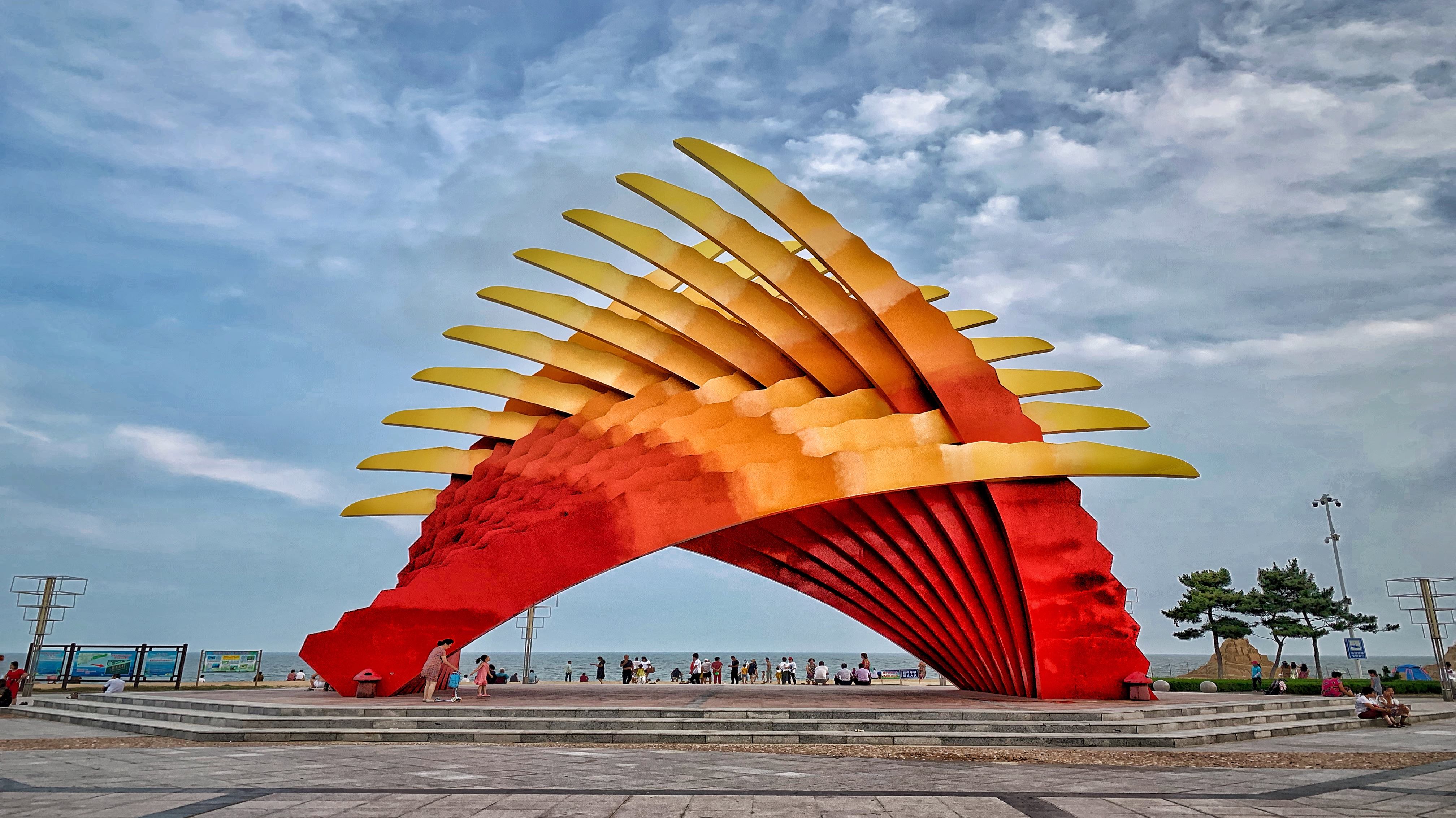 威海——东方明珠,历史与现代交织的海滨之城