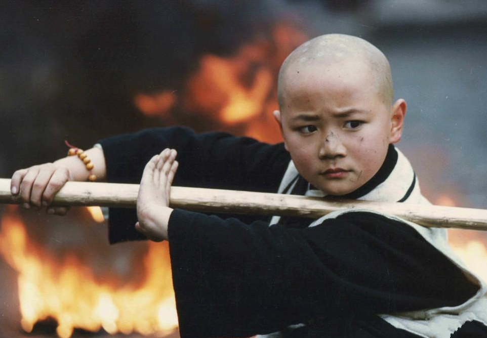 与释小龙齐名的童星,曹骏也能算一个.