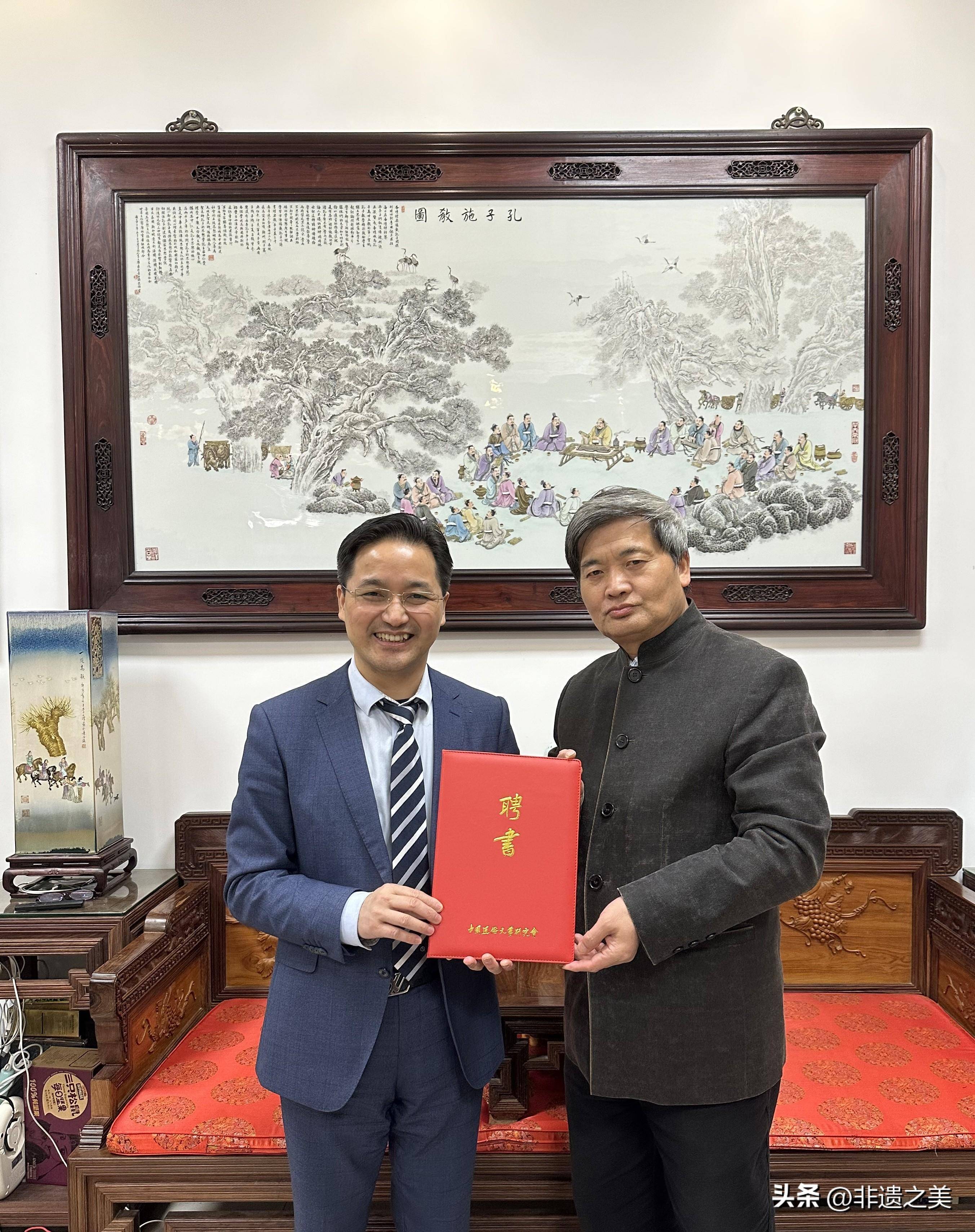 李文跃传统工艺美术当代性转化与创新实践