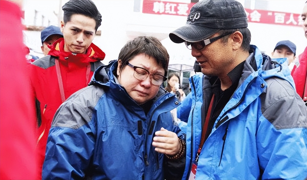 这一次被实名举报假慈善的韩红终于走到今天这步