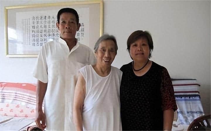 包工头欠我5万工钱3年不给老婆去找他结清5万工钱还多给我1万