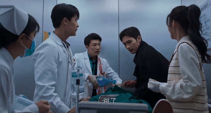 首播收视破19说实在的刘敏涛这部都市黑马剧拍出了国剧良心