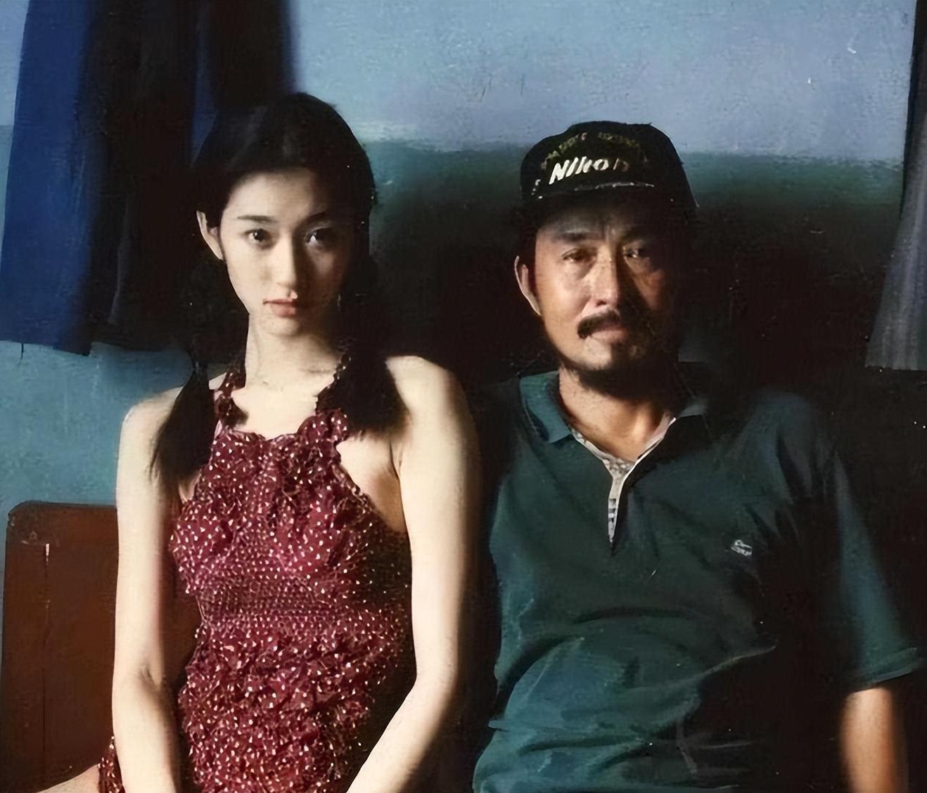 47岁的人间尤物李小冉感情经历挫折后最终收获爱情