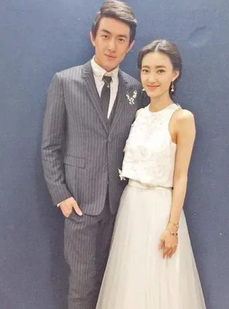 事实证明大女主赵丽颖和挂件男主林更新结局早已注定