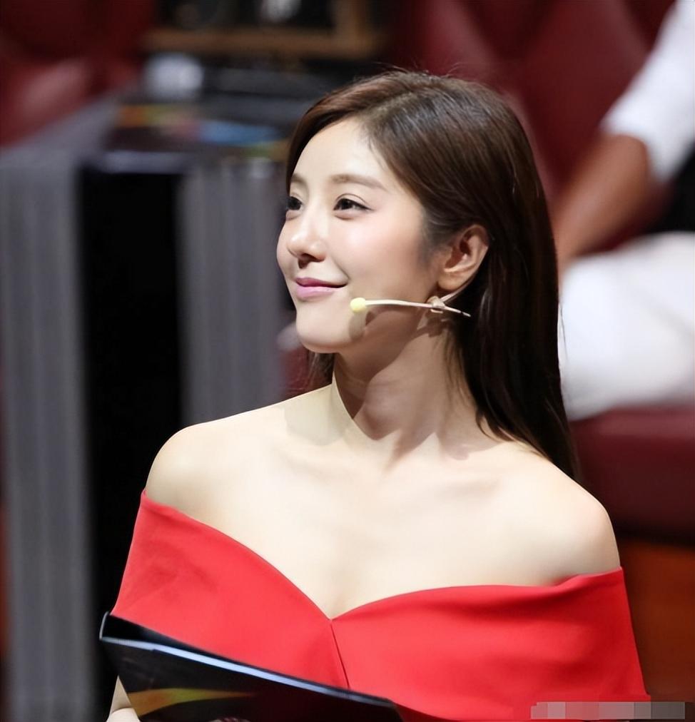 没后台没人罩没热度三无演员赵奕欢沦为真人秀的炮灰