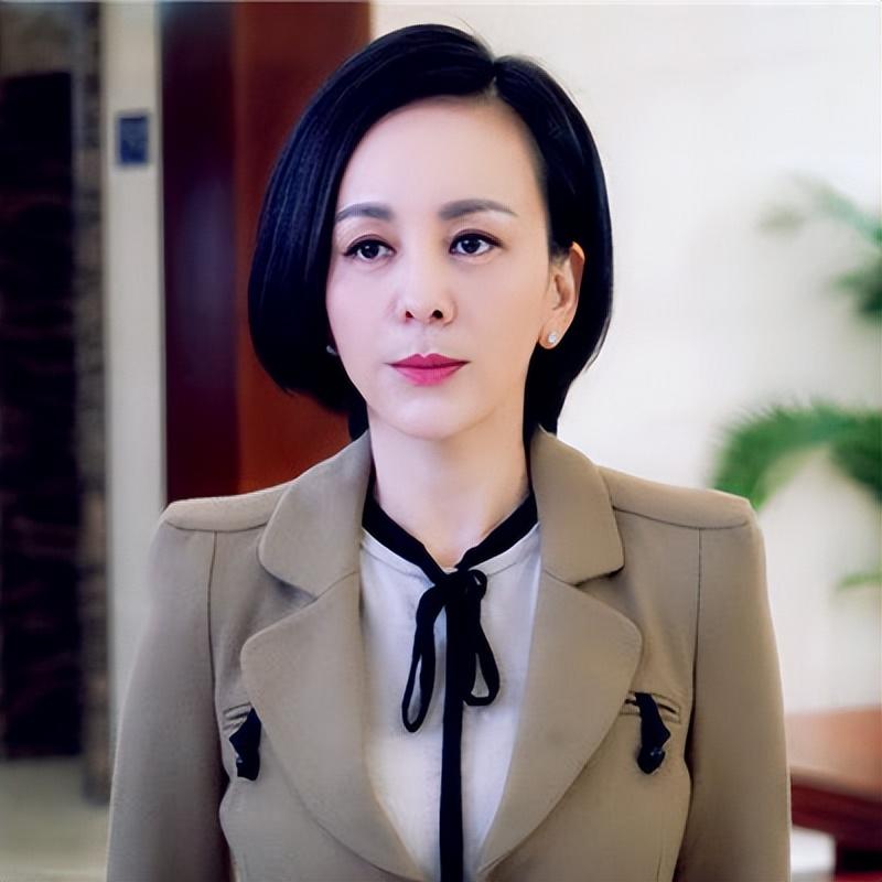 五十岁的王琳拥有二十岁的身材敲了二十年的门才走红