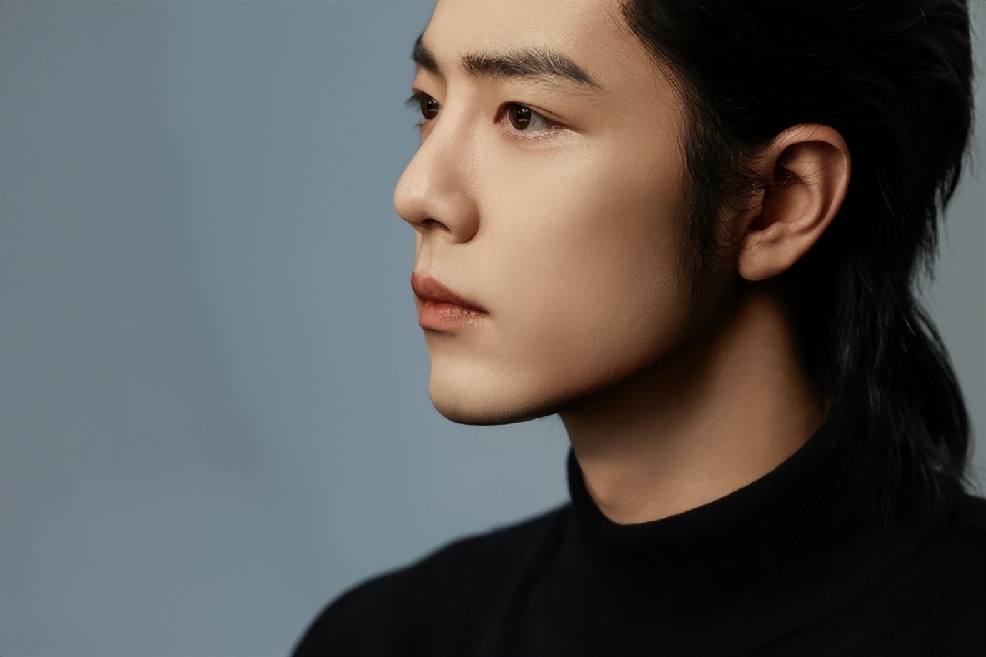 肖战长发侧颜库存:颜值震撼全网,惊艳程度再创新高