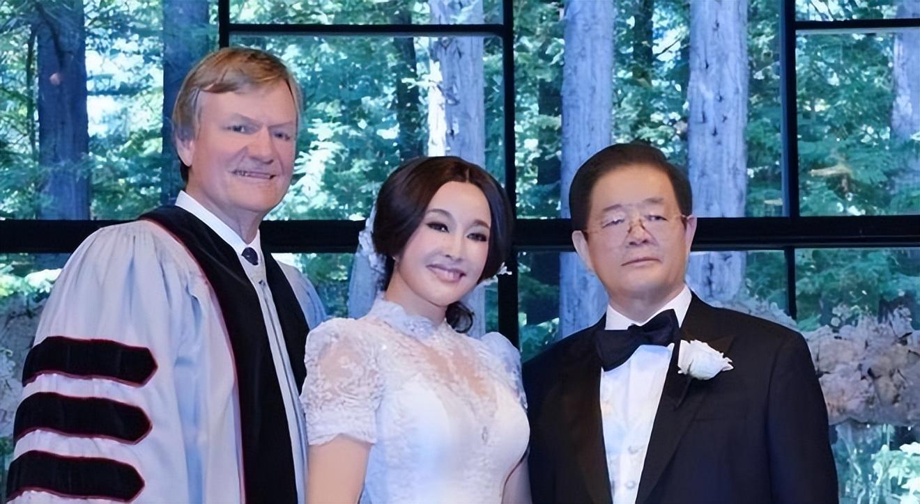 陈国军是刘晓庆前夫也是导演陈赫的爸爸70岁依然能做好丈夫