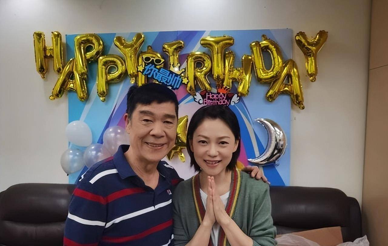 回顾外来媳妇本地郎11对真夫妻香兰老公不简单有一对主持人
