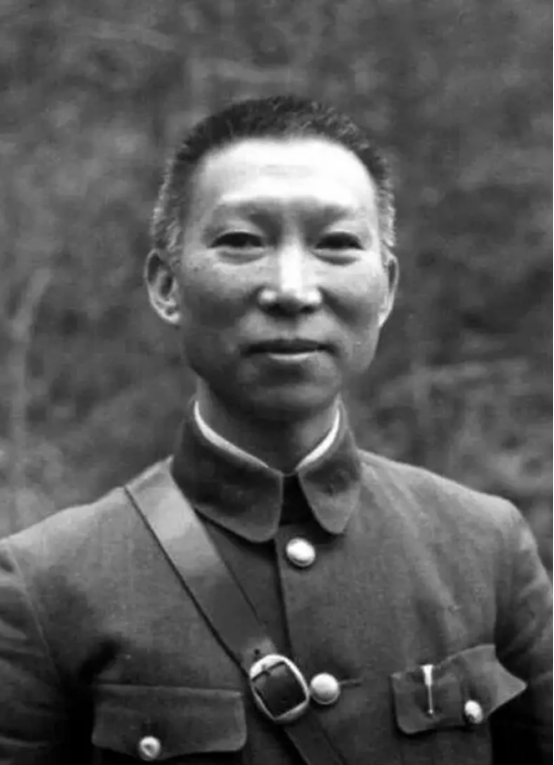 1940年一炮兵团营长指挥,仅用6人射炮,为何吓得日军四处逃跑?