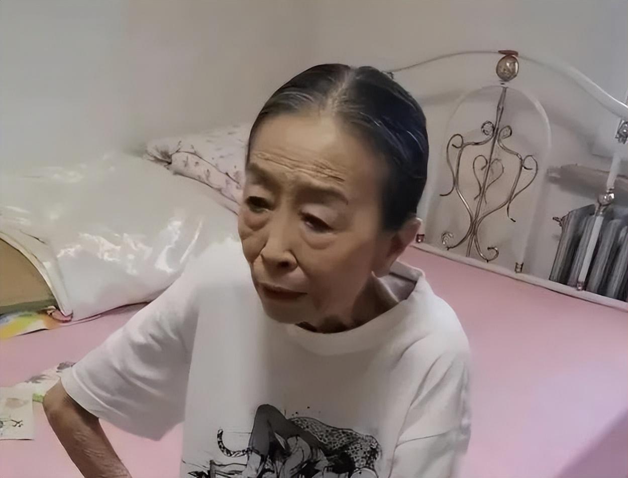 丑娘张少华面丑心更丑年轻时作恶多端晚年风水轮流转
