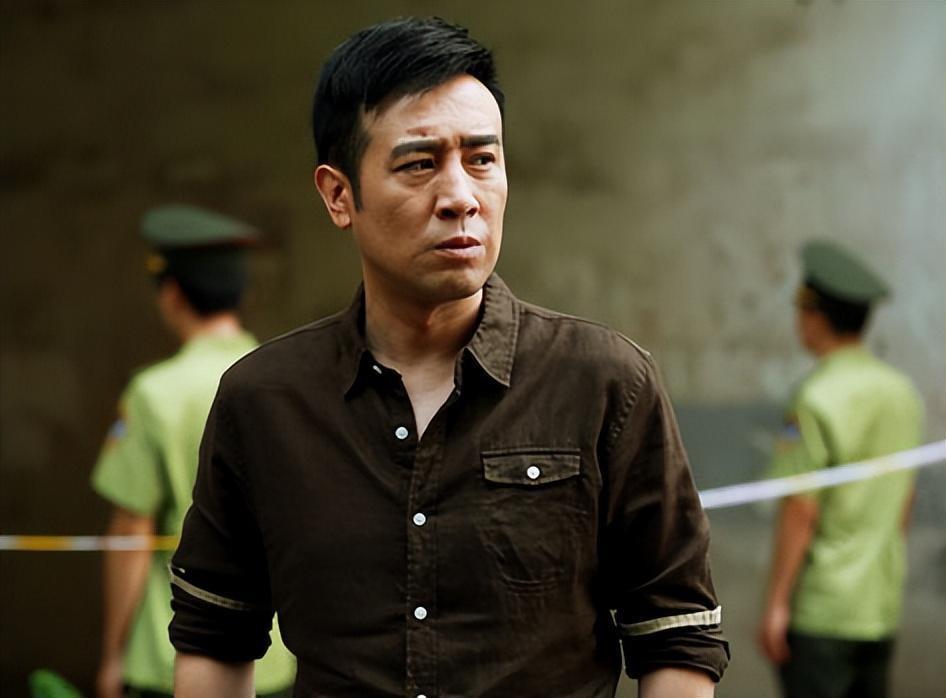 演员于和伟我这辈子最正确的决定就是与平凡妻子厮守终生