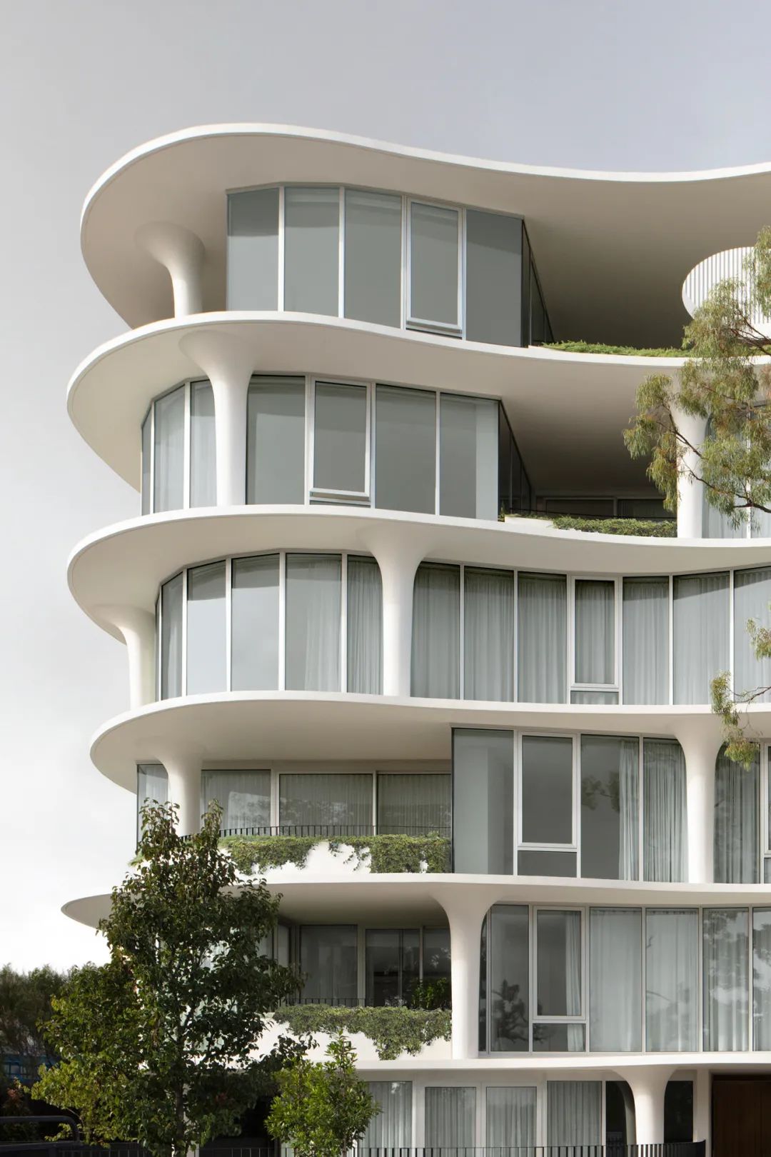 为生活做减法|极简主义住宅公寓佳作鉴赏