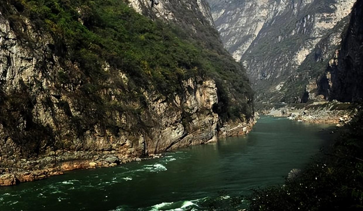 石达开兵陷大渡河绝境时为何将二百彝族向导屠杀再向清军投诚