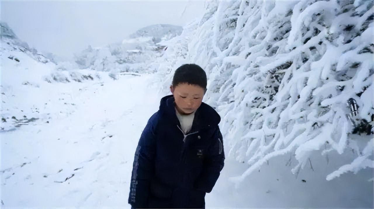 王福满冰花男孩现状图片