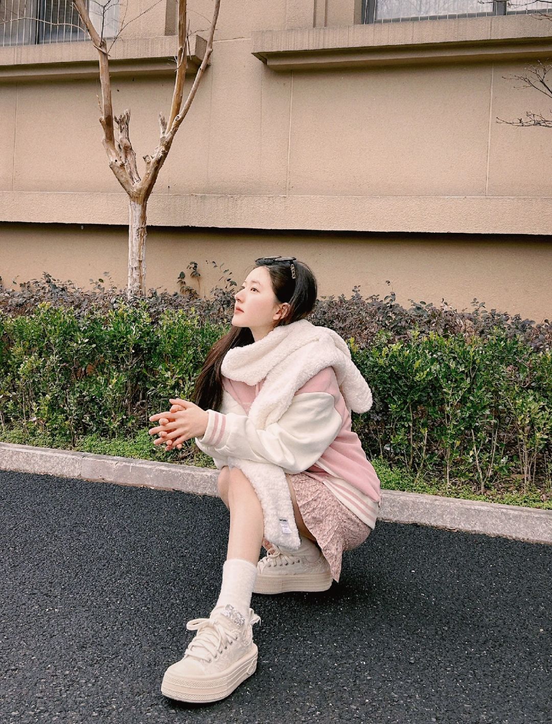 这位小学妹就让我来保护吧