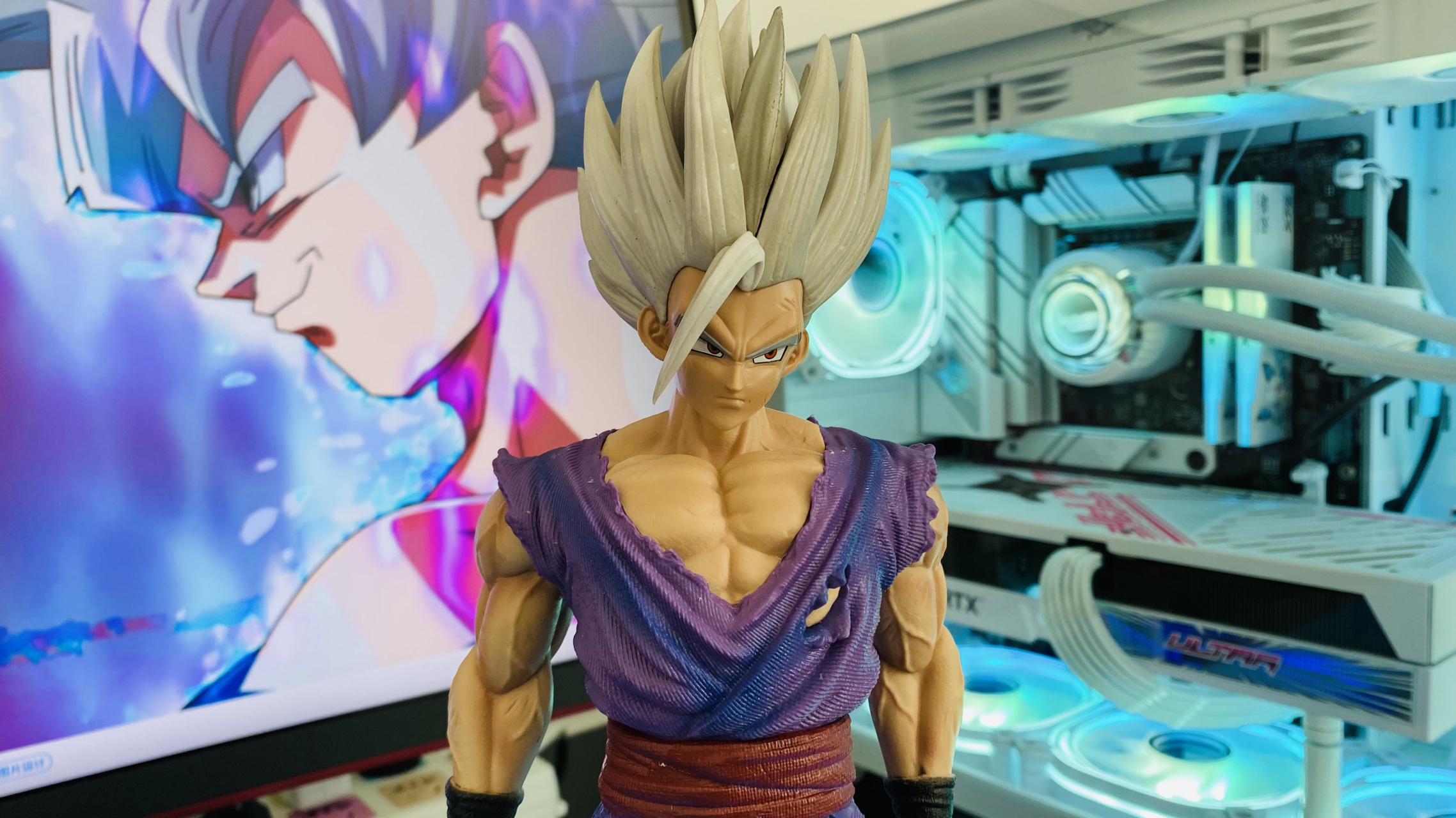 龙珠超,国产手办欣赏,25元的野兽悟饭和33元的自在极意孙悟空